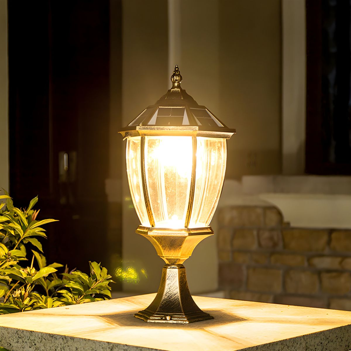 Classic Solar LED Pier Mount Outdoor Garden Light | Xarvix – Seranova